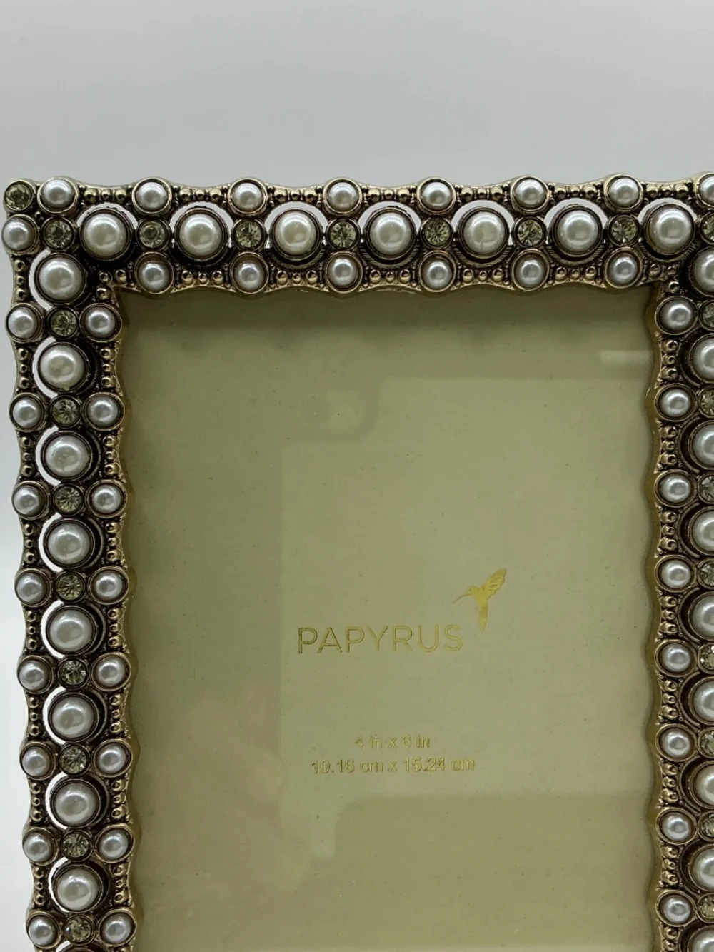 Pearl bejeweled Papyrus Frame
